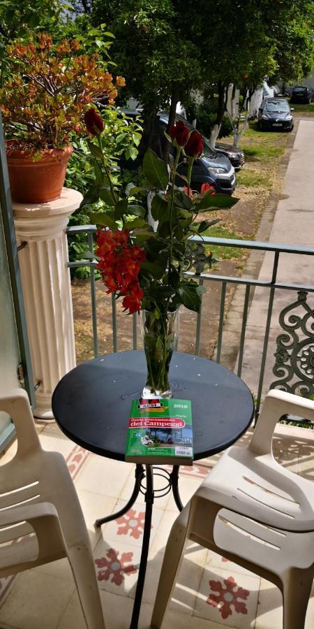 "Villa Pompei" Camere Familiari מראה חיצוני תמונה