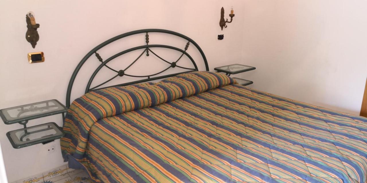 "Villa Pompei" Camere Familiari מראה חיצוני תמונה